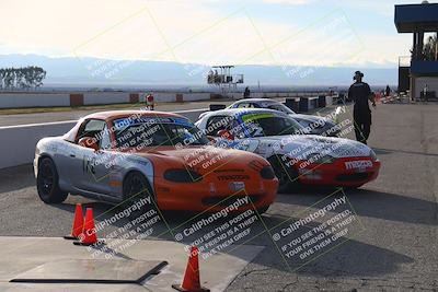 media/Jan-14-2024-CalClub SCCA (Sun) [[2b2dc9dce5]]/Around the Pits/